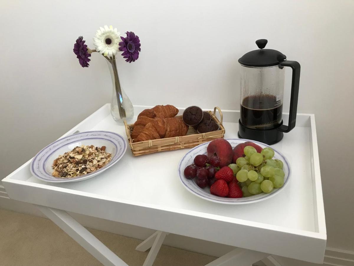 Smith'S Loft Bed and Breakfast Τσίτσεστερ Εξωτερικό φωτογραφία