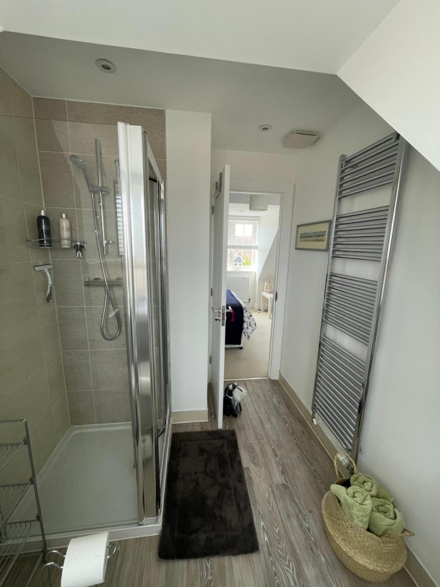 Smith'S Loft Bed and Breakfast Τσίτσεστερ Εξωτερικό φωτογραφία